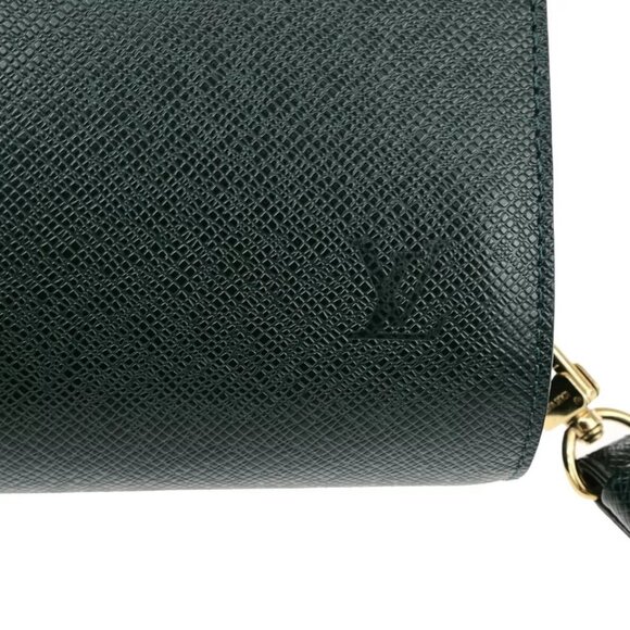 LOUIS VUITTON LV Logo Baikal Clutch Hand Bag Taiga Leather Epicea - Picture 9 of 16